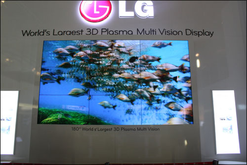Click to enlarge LG 180” Multi-Vision