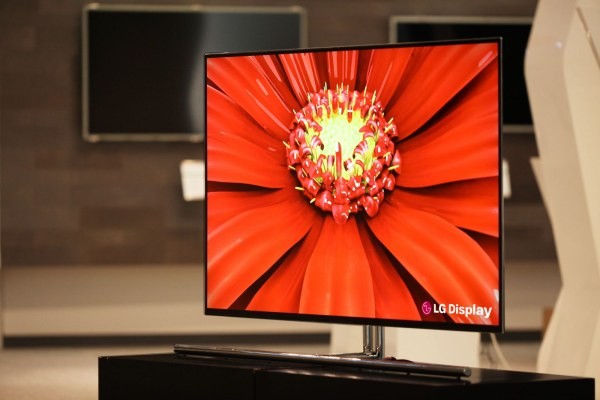 LG wants to introduce their 55-inch OLED-TV at CES 2012