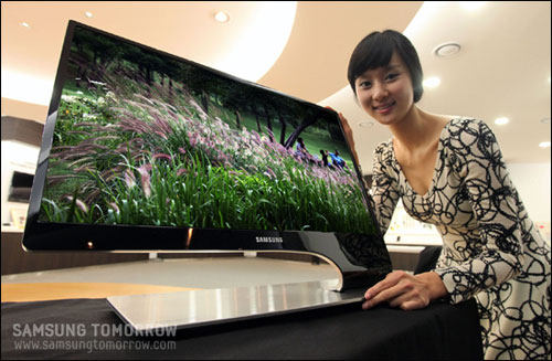 Click to enlarge Samsung’s new 9 series with asymmetric design