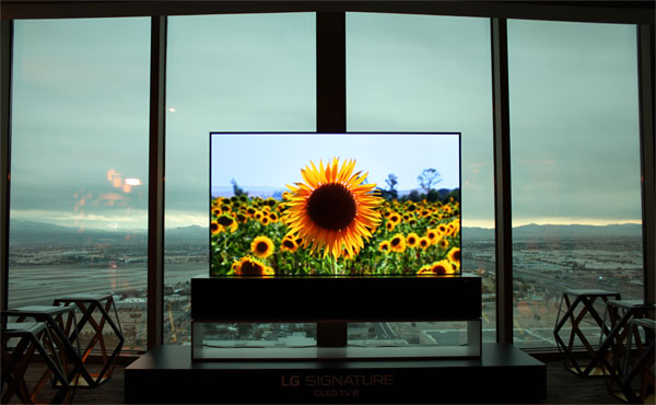 LG rollable OLED TV